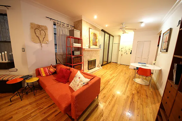 Sold by Coldwell Banker Signature Properties | media 16