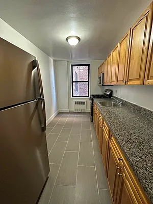 Rented by Giaps Realty Group LLC | media 13