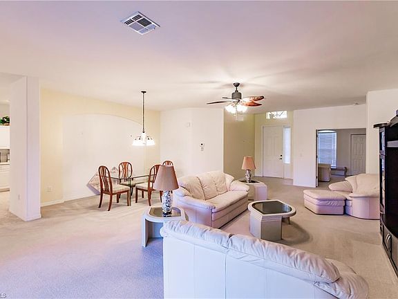 5th image of 9292 Palm Island Cir