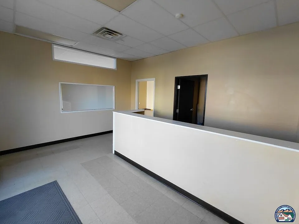Studio, 1.0 bath, 1504 sqft, $3,000 — Photo 2