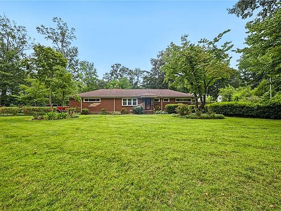 3rd image of 5501 Gara Rd