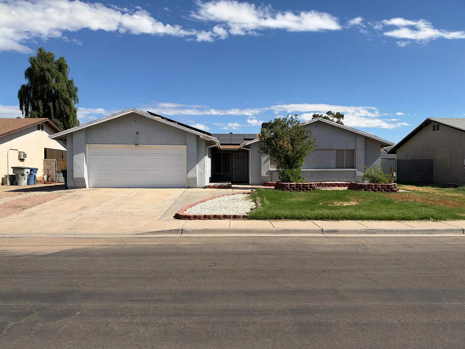 4 bed, 1964 sqft, $2,500 — Photo 1
