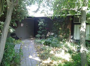 8450 Canby Ave, Northridge, CA 91325