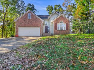 9425 Creekstone Ct, Villa Rica, GA 30180