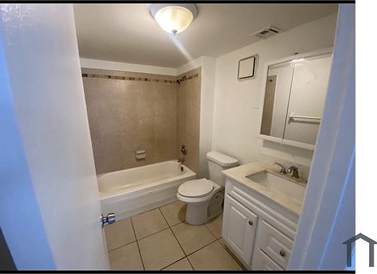 4th image of 7960 Colony Cir N APT 206