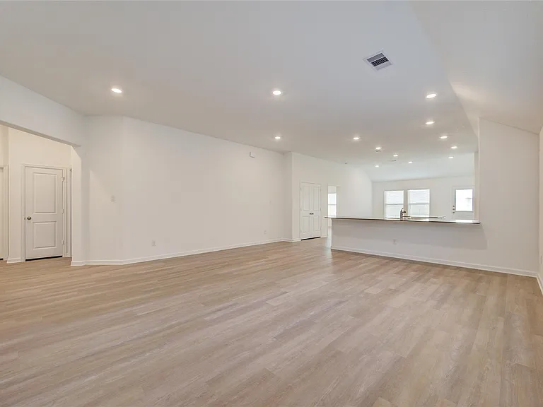 5607 Rock Head Ranch Trl — Photo 15