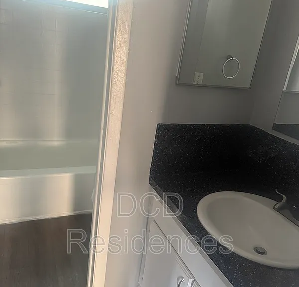 311 S Betty Ln #32 — Photo 2