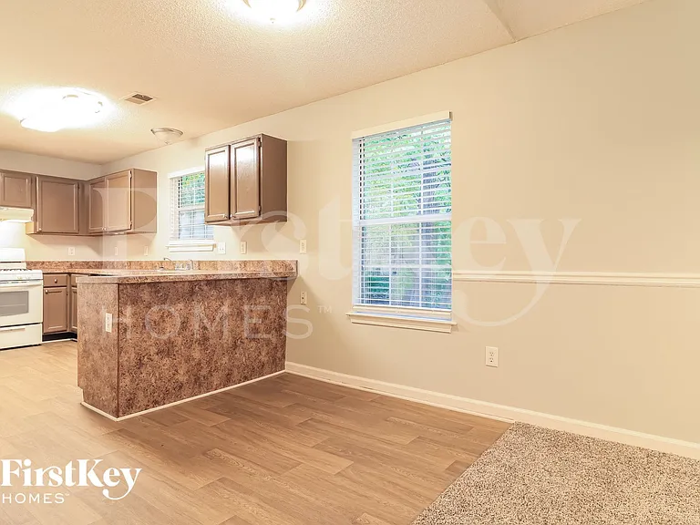 1456 Chaseway Cir — Photo 9