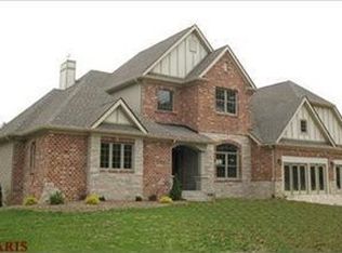 1479 Ivy View Ct, Fenton, MO 63026