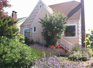 8010 11th Ave NE, Seattle, WA 98115