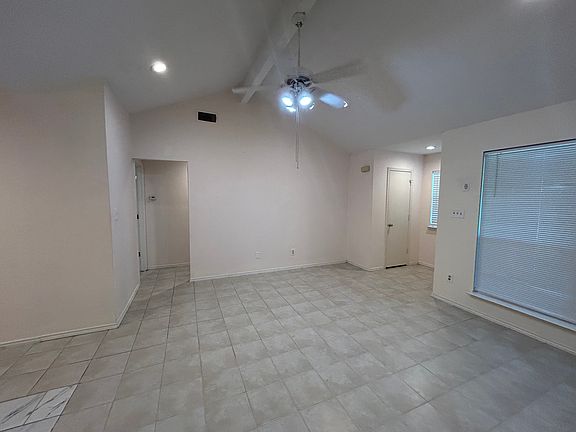 4th image of 3008 Kathleen Ln