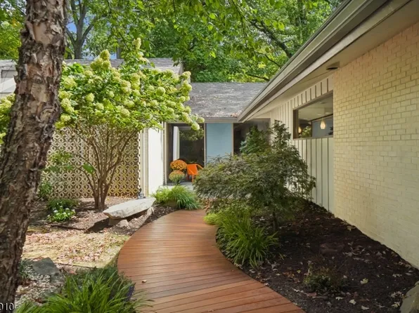 131 Heller Way, Montclair Twp., NJ 07043