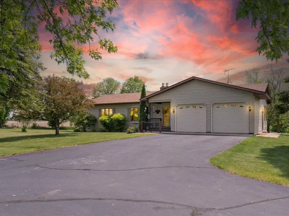 1819 90th Ave, Hammond, WI 54015