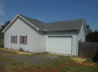 153 Chavis Dr, Carthage, NC 28327