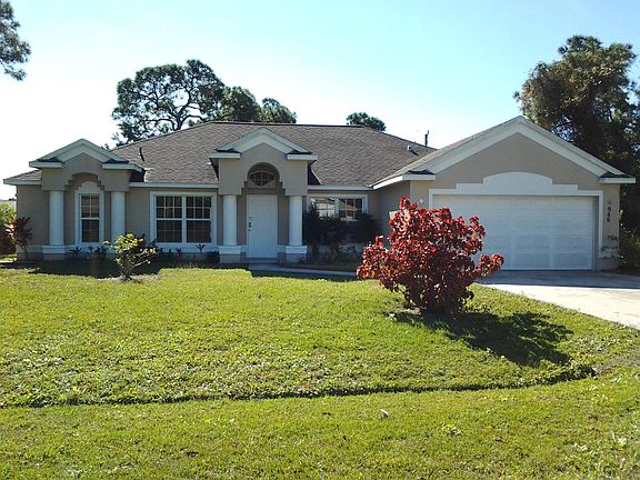 5th image of 946 SE Bayfront Ave