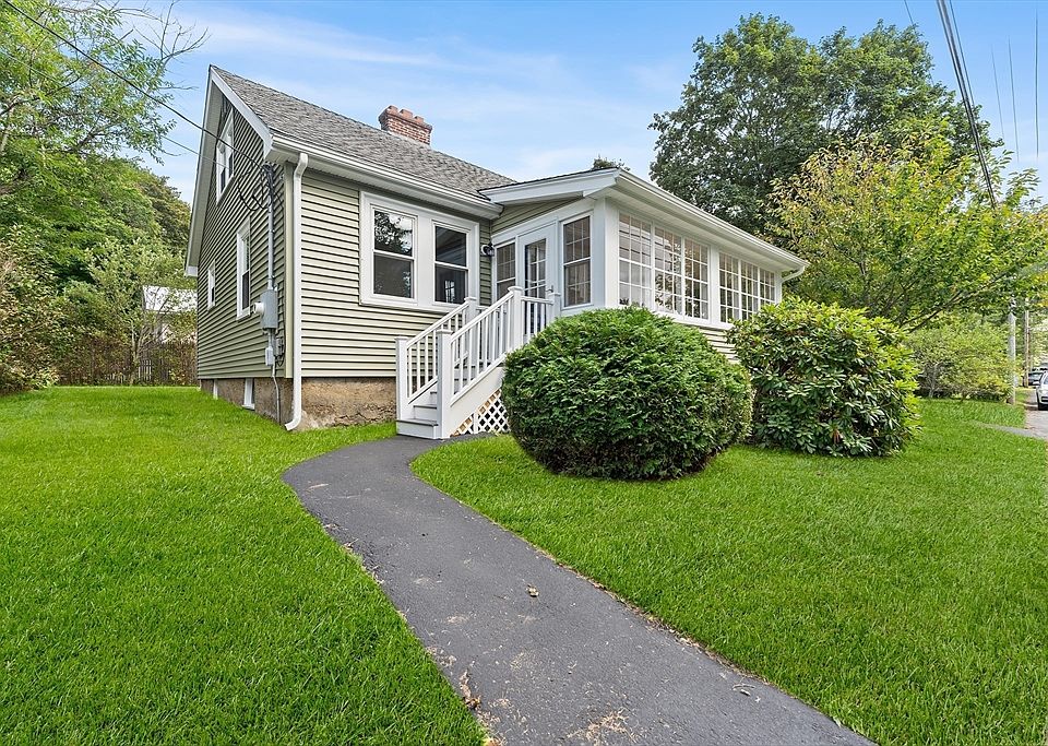 1st image of 11 Harvard Ave