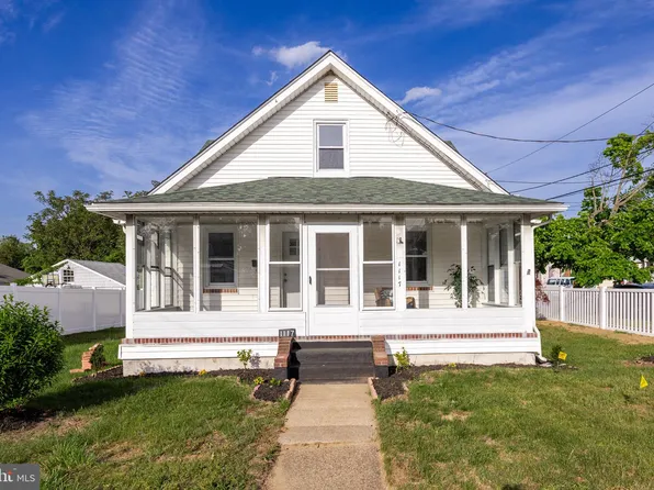 1117 High St, Burlington, NJ 08016