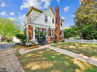3807 Taylor St, Chevy Chase, MD 20815