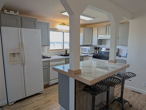4th image of 2995 Prospect Ave Trailer 15