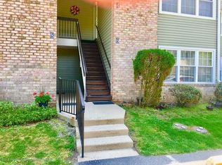 6 Firethorn Cir, Red Bank, NJ 07701