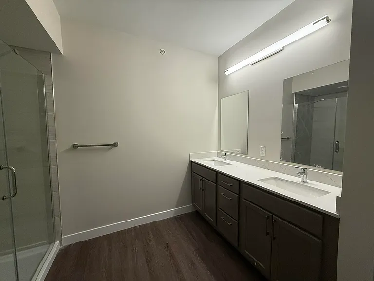2645 Burton Rd #4 — Photo 22