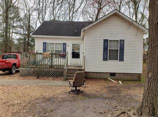 119 Clark Rd, Maxton, NC 28364