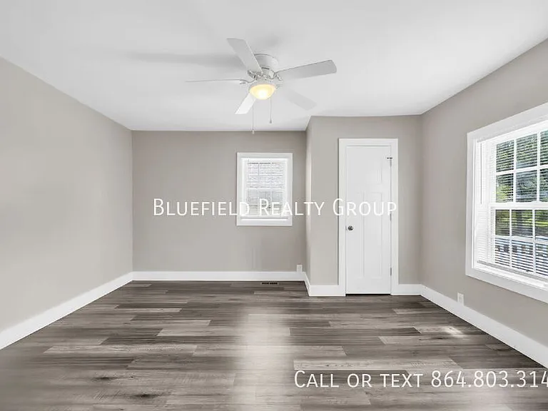 212 E Bearden St — Photo 17