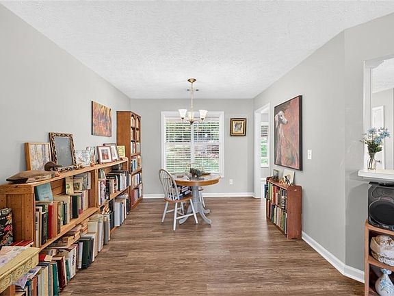 5th image of 1447 Millstone Ct