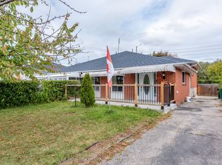 45 Autumn Blvd, Brampton, ON L6T 2W1