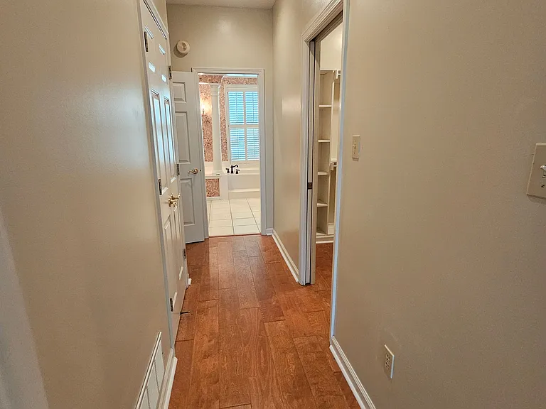 3888 Spring Lakes Cir — Photo 15