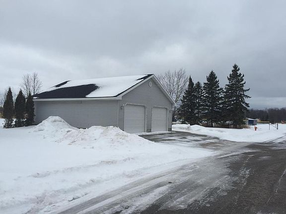 4th image of 323 W 10th Ave