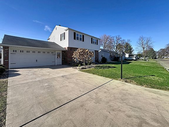 3rd image of 620 40th Ave