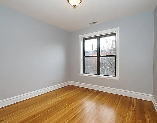 1104 W Dickens Ave #1 — Photo 9