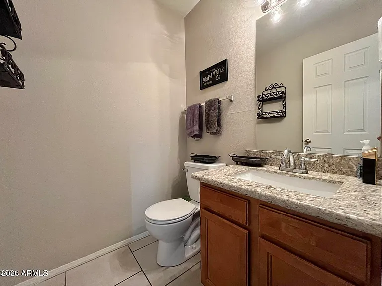 3946 W Camino Del Rio — Photo 9