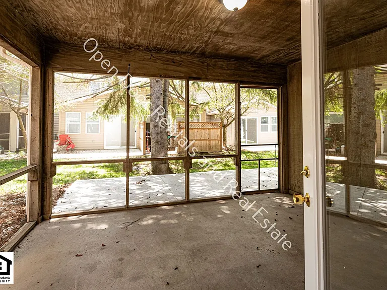 15030 Tally Ho Dr — Photo 23
