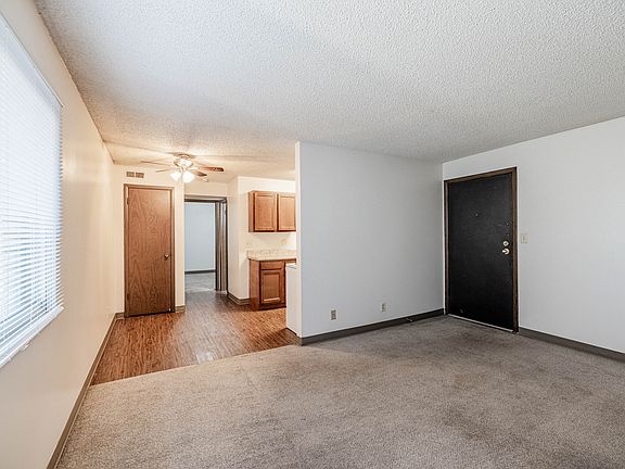 2nd image of 1519 A St #6