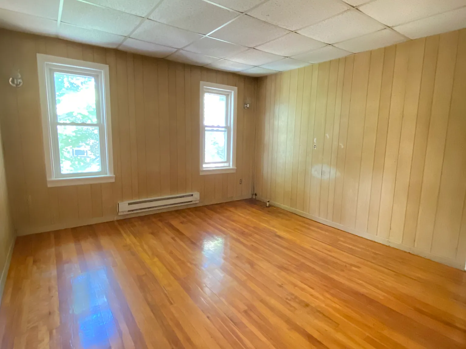 3 bed, 1400 sqft, $2,000 — Photo 4