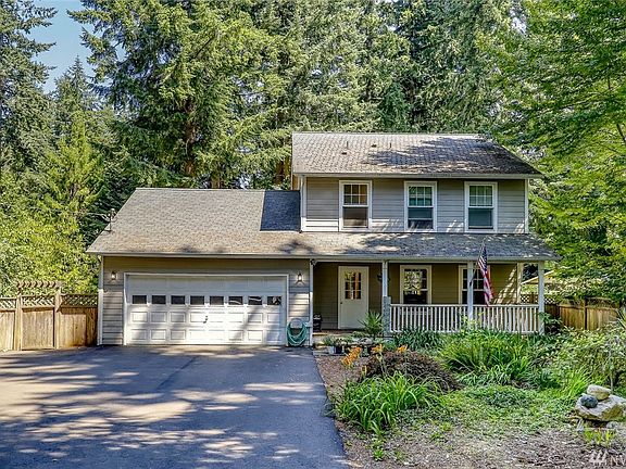 3rd image of 37028 Cypress Dr NE