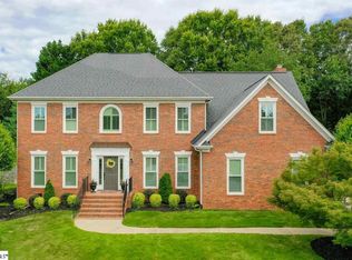 28 English Oak Rd, Simpsonville, SC 29681