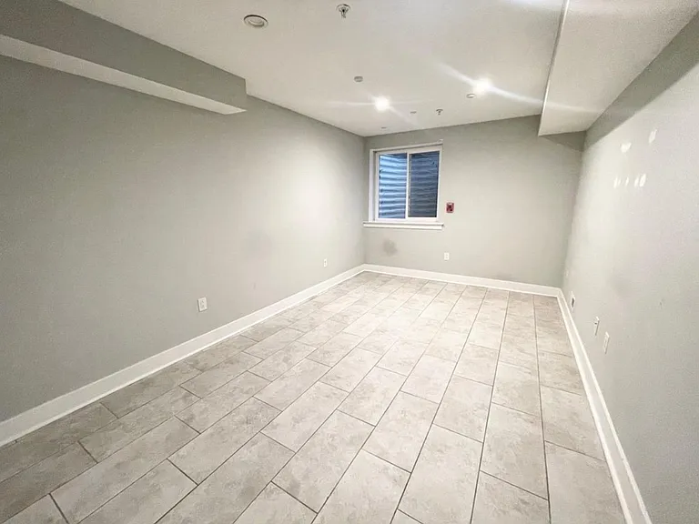522 N Preston St #O1 — Photo 9