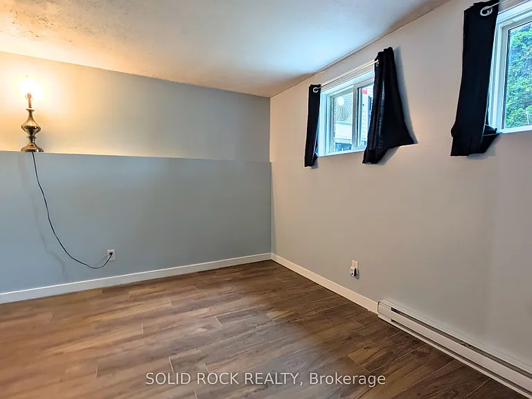 29 Woodvale Grn #B — Photo 15