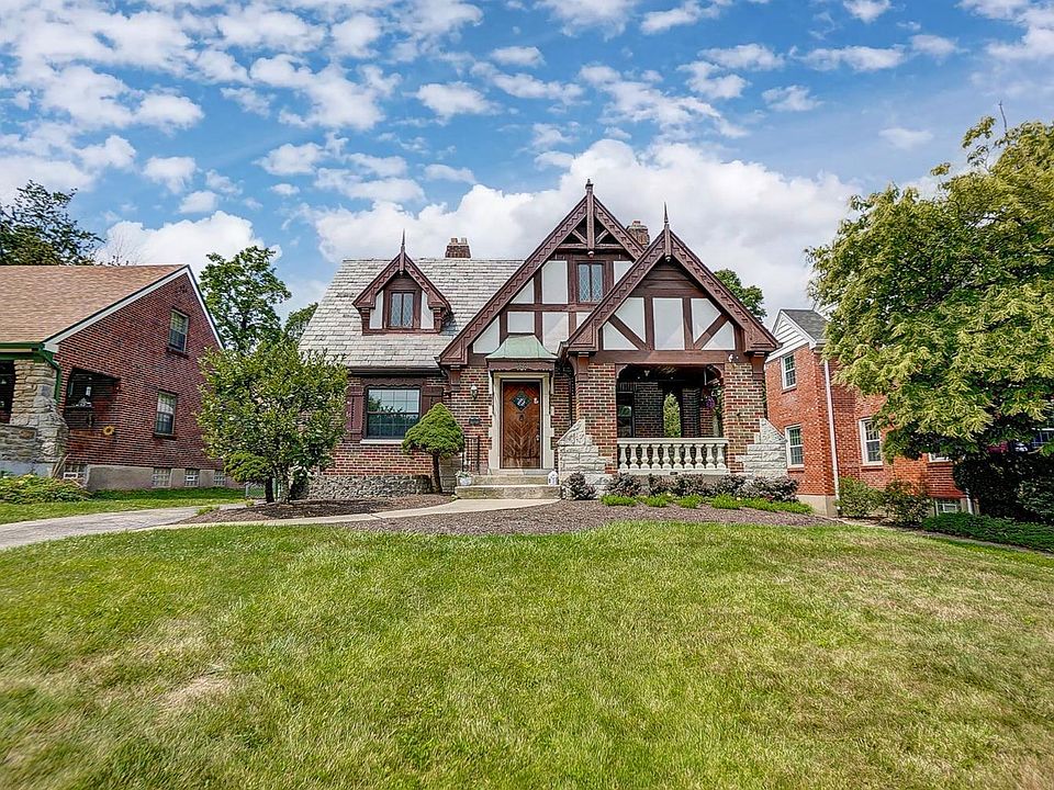 1st image of 3823 Drakewood Dr