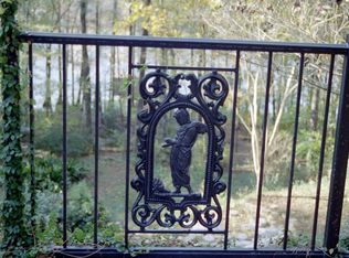 2771 Jackson Bluff Rd, Marianna, FL 32446