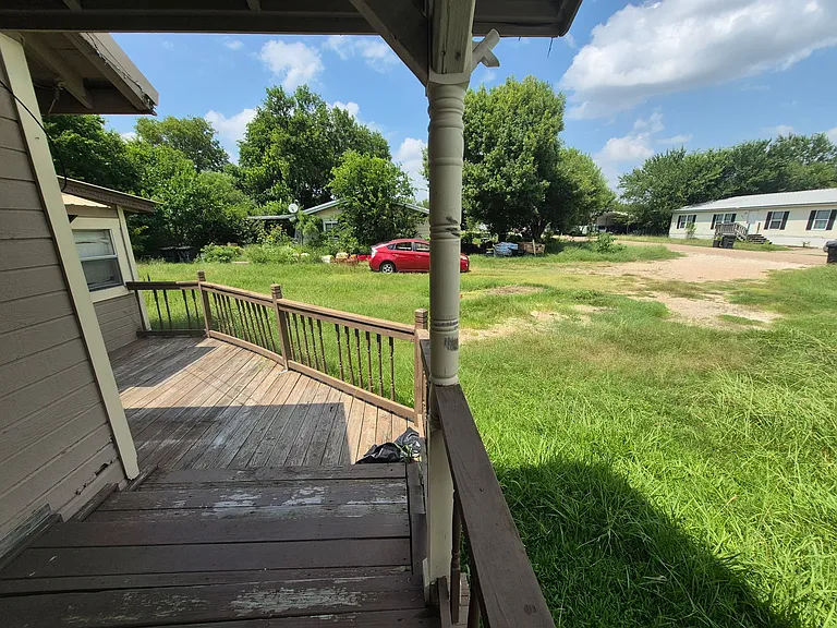 504 Brookman S — Photo 15