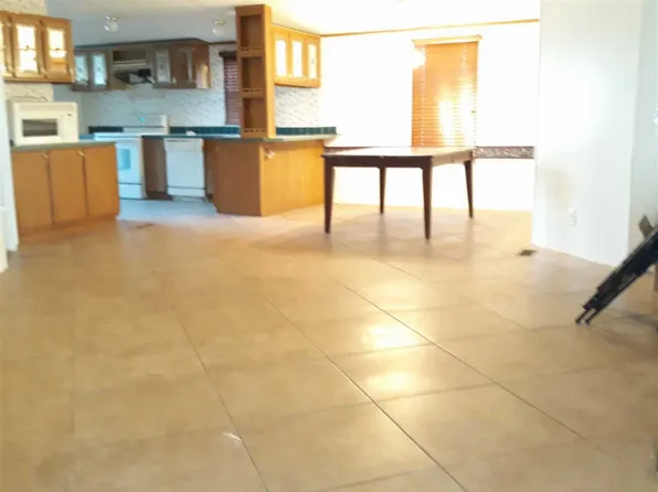 10541 Carney Dr, Wellton, AZ 85356