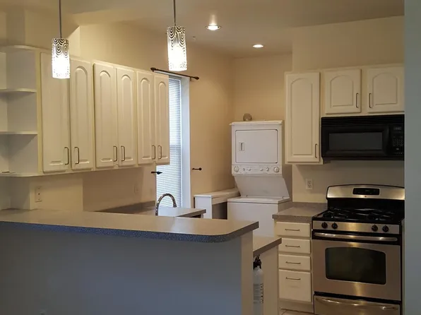 1401 Hull St APT 1, Baltimore, MD 21230