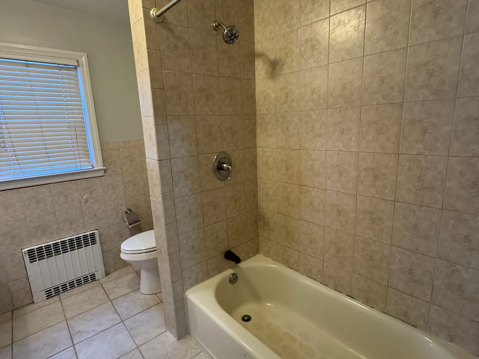 3 bed, $2,700 — Photo 4