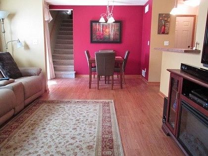 Open Living room / dinning room