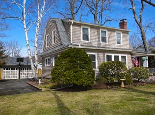 42 Elizabeth St, Kent, CT 06757