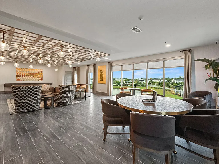Grande Pointe — Photo 18